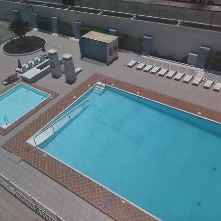 5 Min Walk From Yumbo 310 Apartamento *
